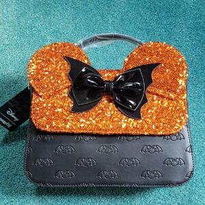 Disney/Loungefly Halloween Mickey Sequin Xbody Bag NWT